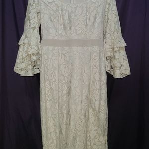 Ivory Dress (Eva Mendes)